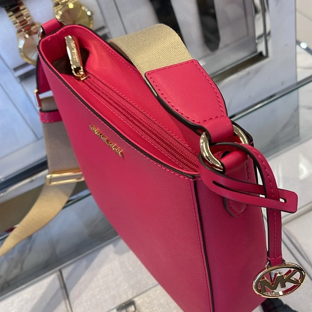 Michael Kors Jet Set Travel Small Messenger Crossbody Bag
Electric Pink 
NWT - Picture 11 of 16